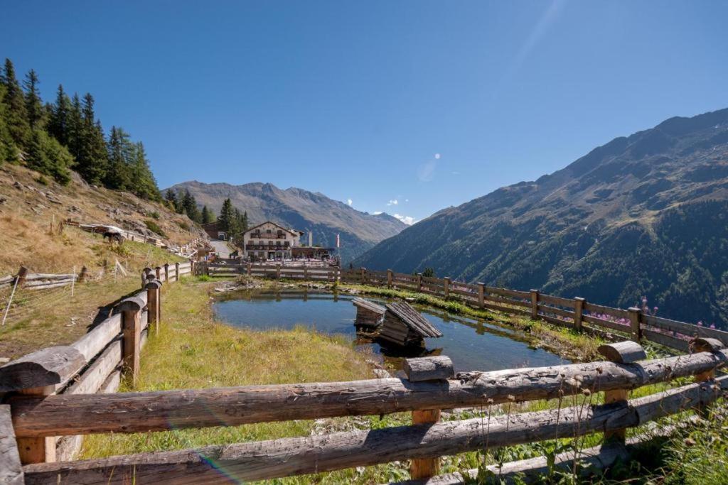 Alpengasthof Gaislach Alm Hotell Sölden Eksteriør bilde